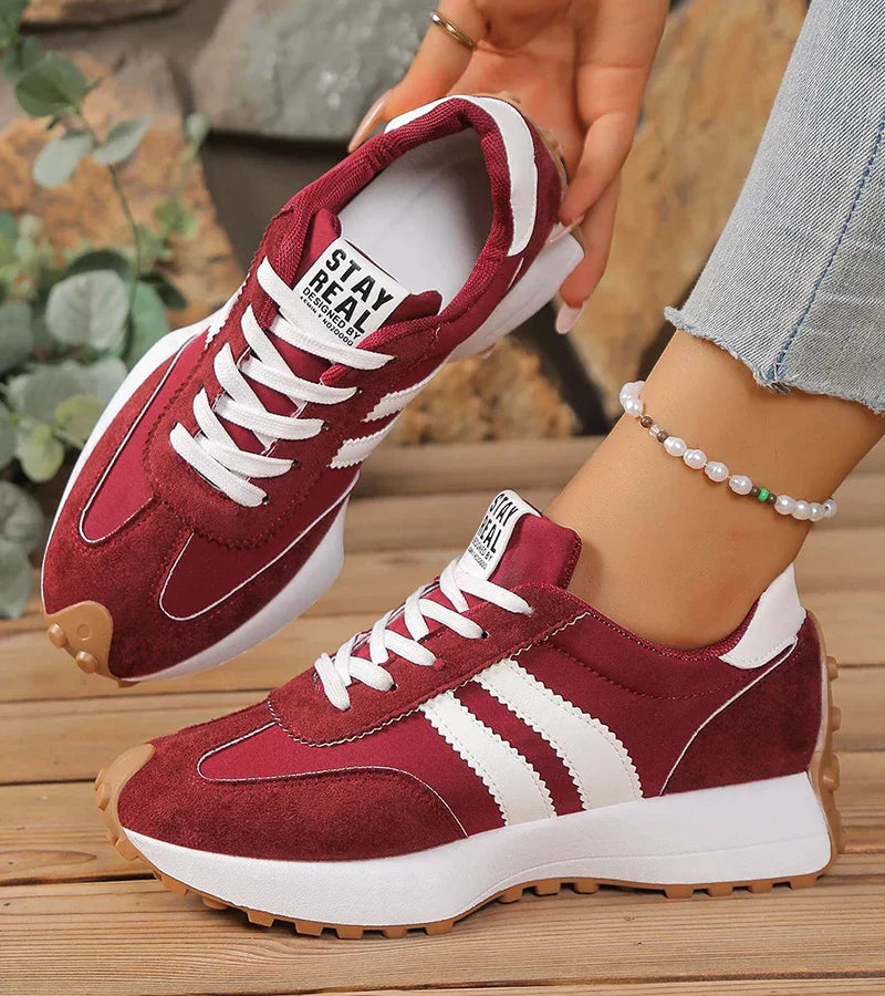 Élina™ | Ergonomische Sneakers met Verhoogd Comfort en Tijdloze Stijl