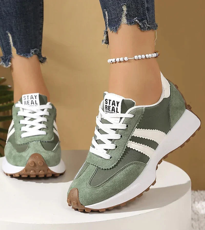 Élina™ | Ergonomische Sneakers met Verhoogd Comfort en Tijdloze Stijl